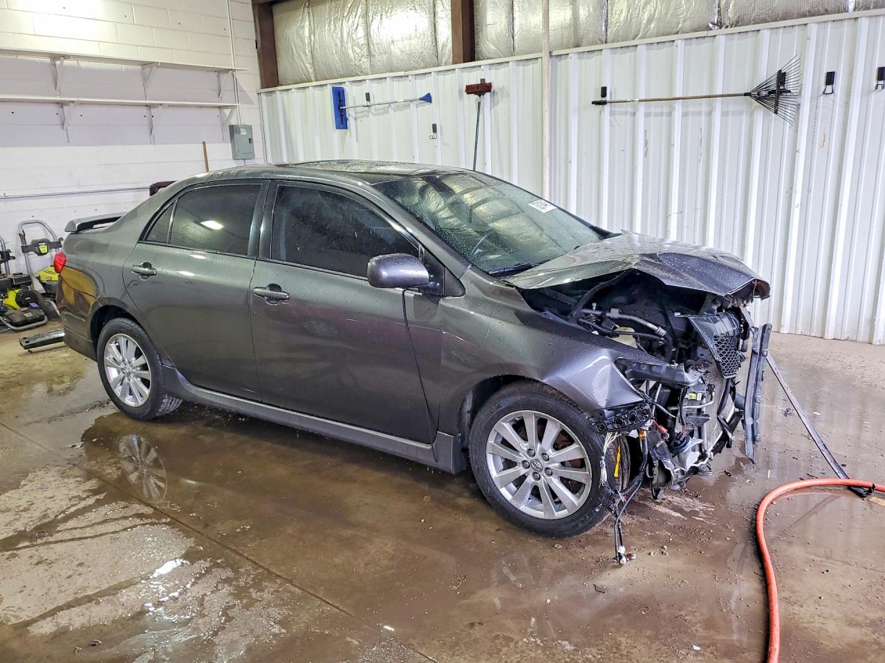 2010 TOYOTA COROLLA S photo 4