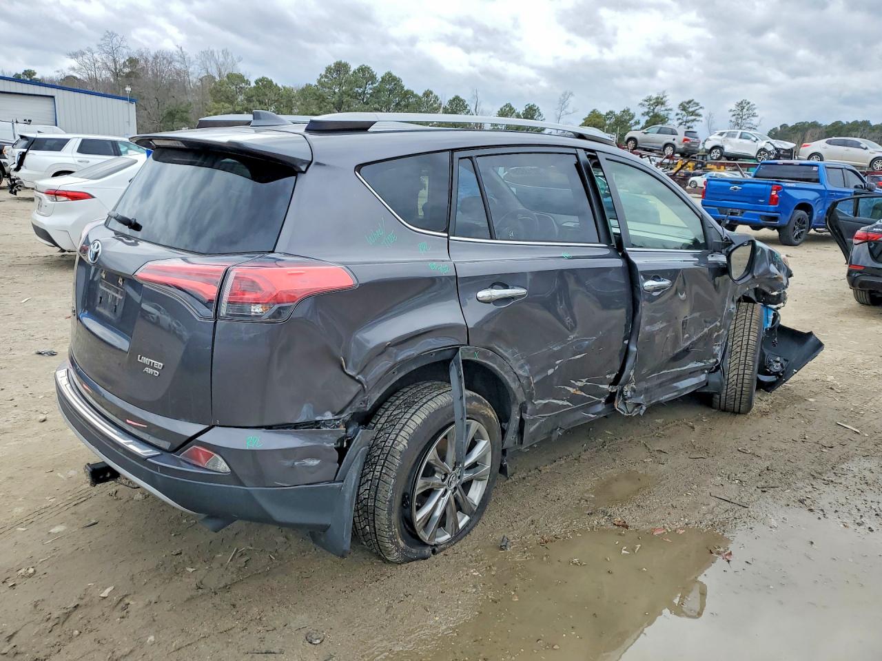 2017 TOYOTA RAV4 LIMITED photo 3