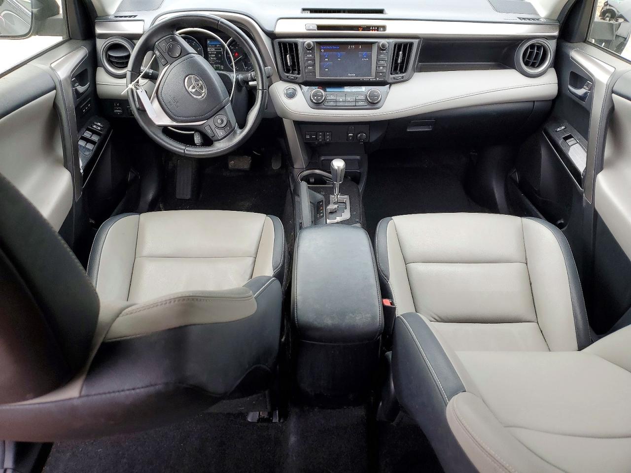 2017 TOYOTA RAV4 LIMITED photo 8