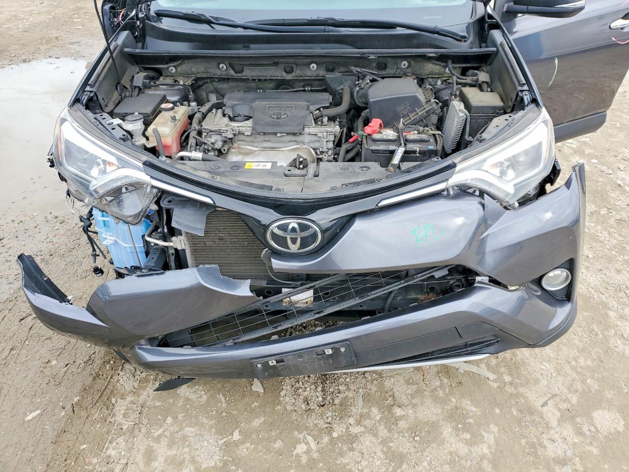 2017 TOYOTA RAV4 LIMITED photo 12