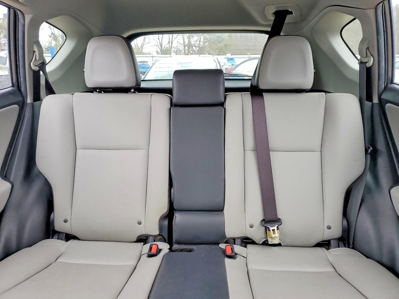 2017 TOYOTA RAV4 LIMITED photo 10
