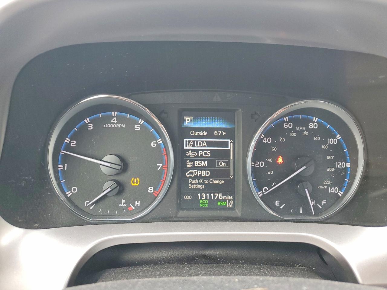 2017 TOYOTA RAV4 LIMITED photo 9