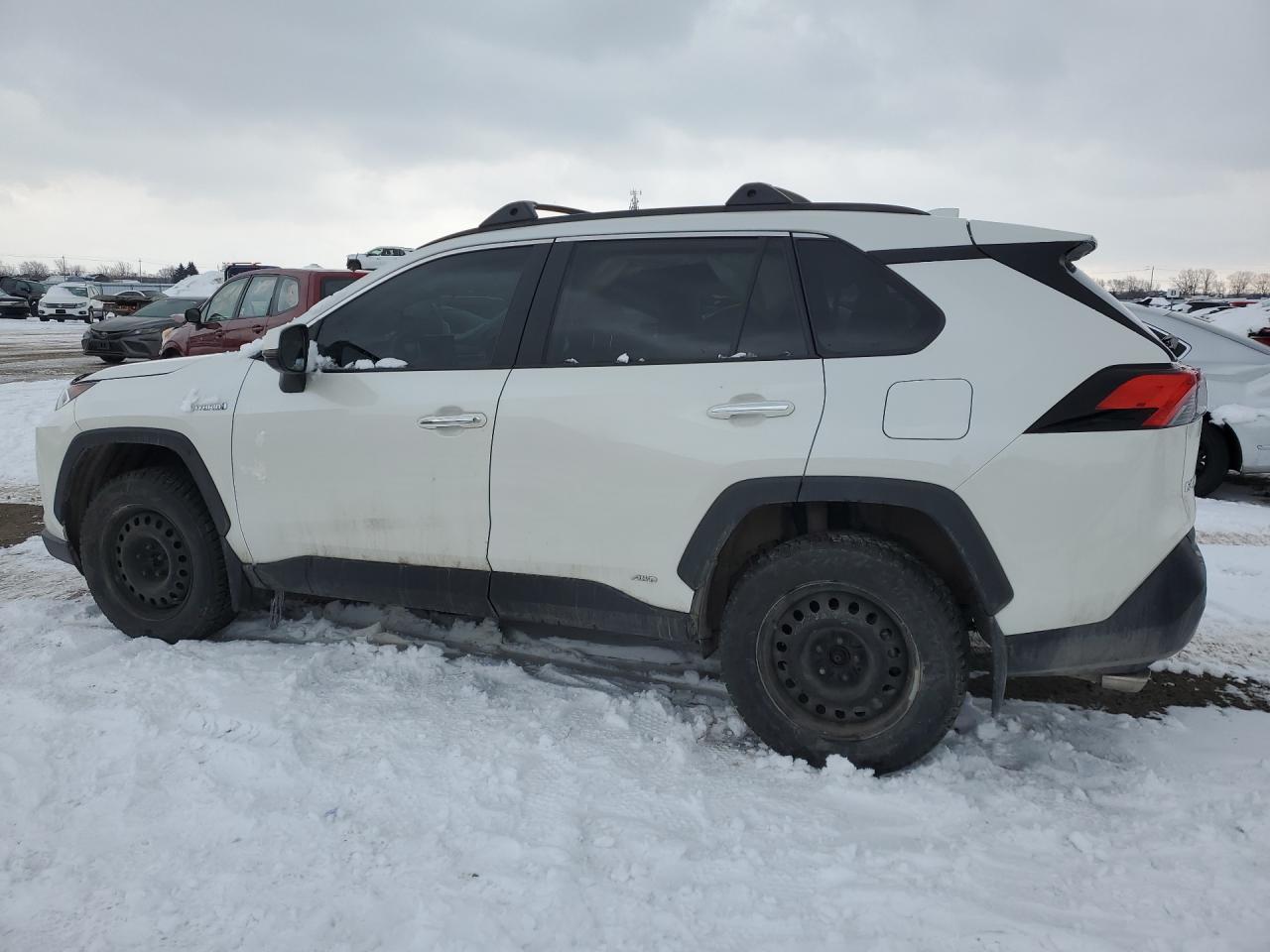 2021 TOYOTA RAV4 LIMITED photo 2