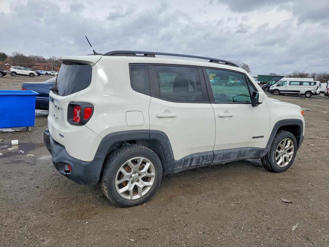 2015 JEEP RENEGADE LATITUDE photo 7