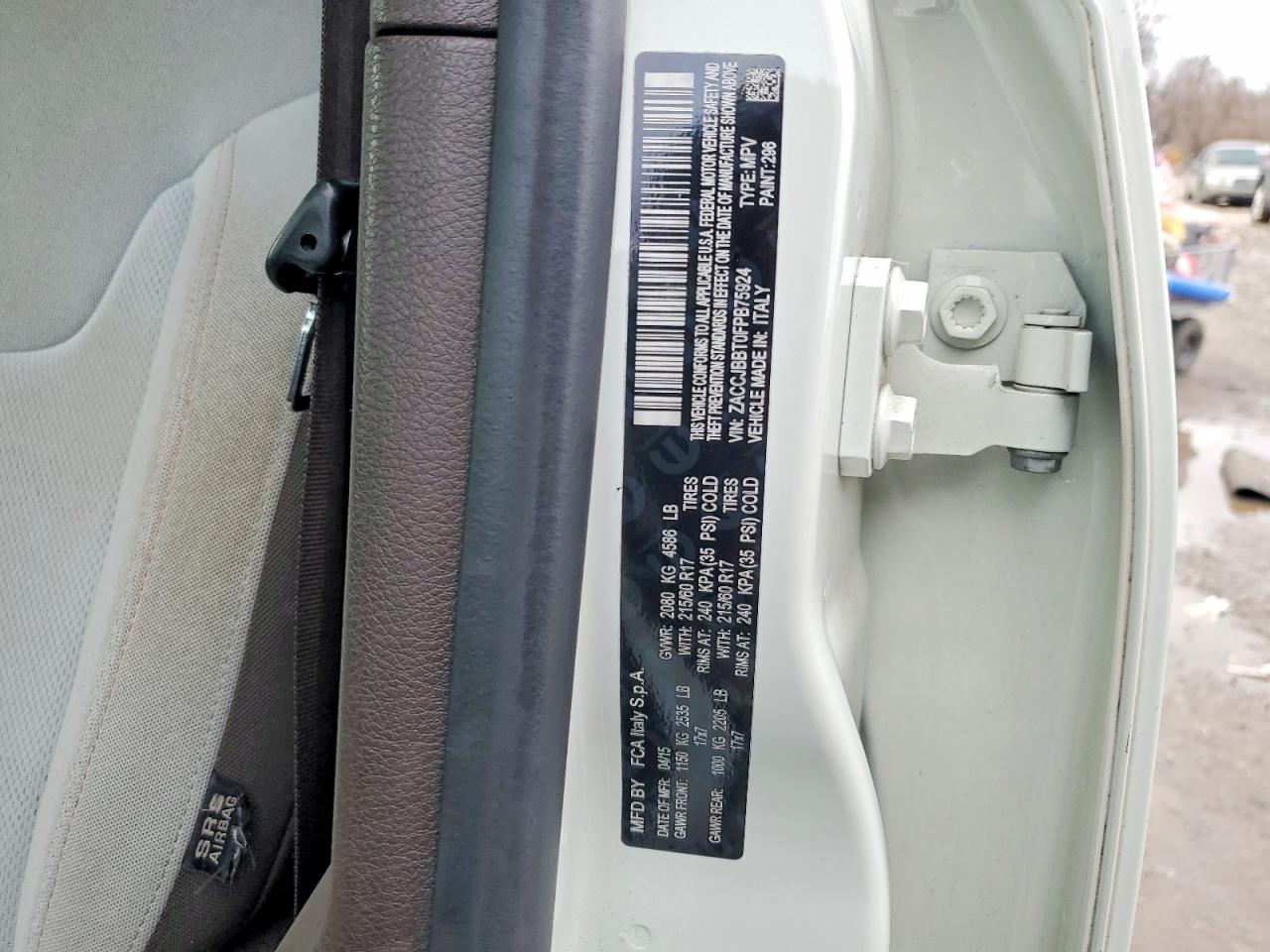 2015 JEEP RENEGADE LATITUDE photo 34