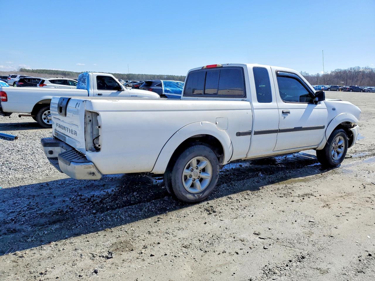2002 NISSAN FRONTIER STANDARD photo 3