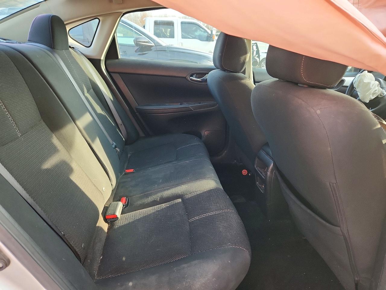 2018 NISSAN SENTRA S photo 19