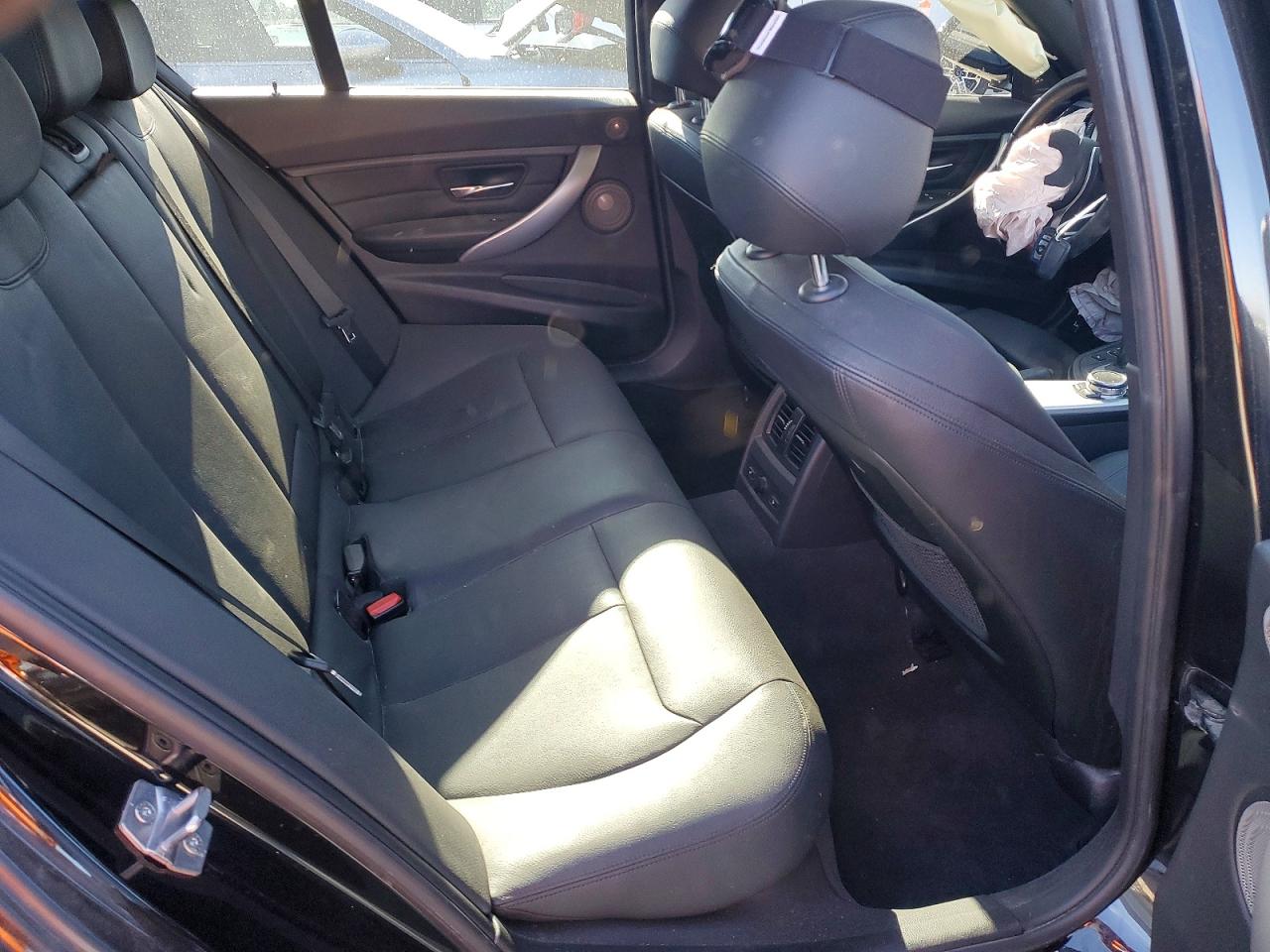 2014 BMW 335 XI photo 19