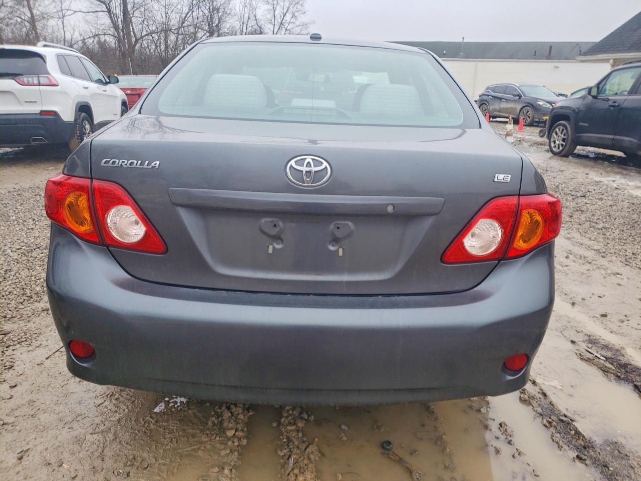2010 TOYOTA COROLLA BASE photo 6