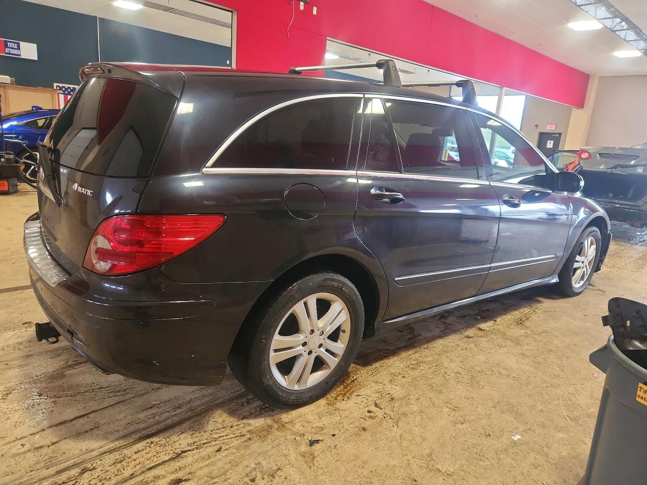 2009 MERCEDES-BENZ R 350 4MATIC photo 3