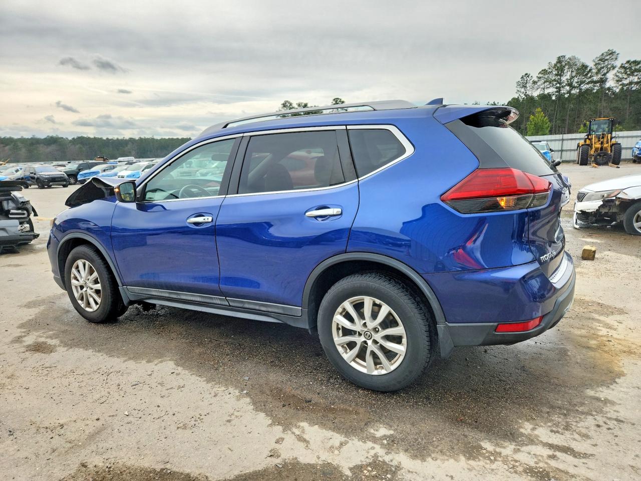 2018 NISSAN ROGUE S photo 3