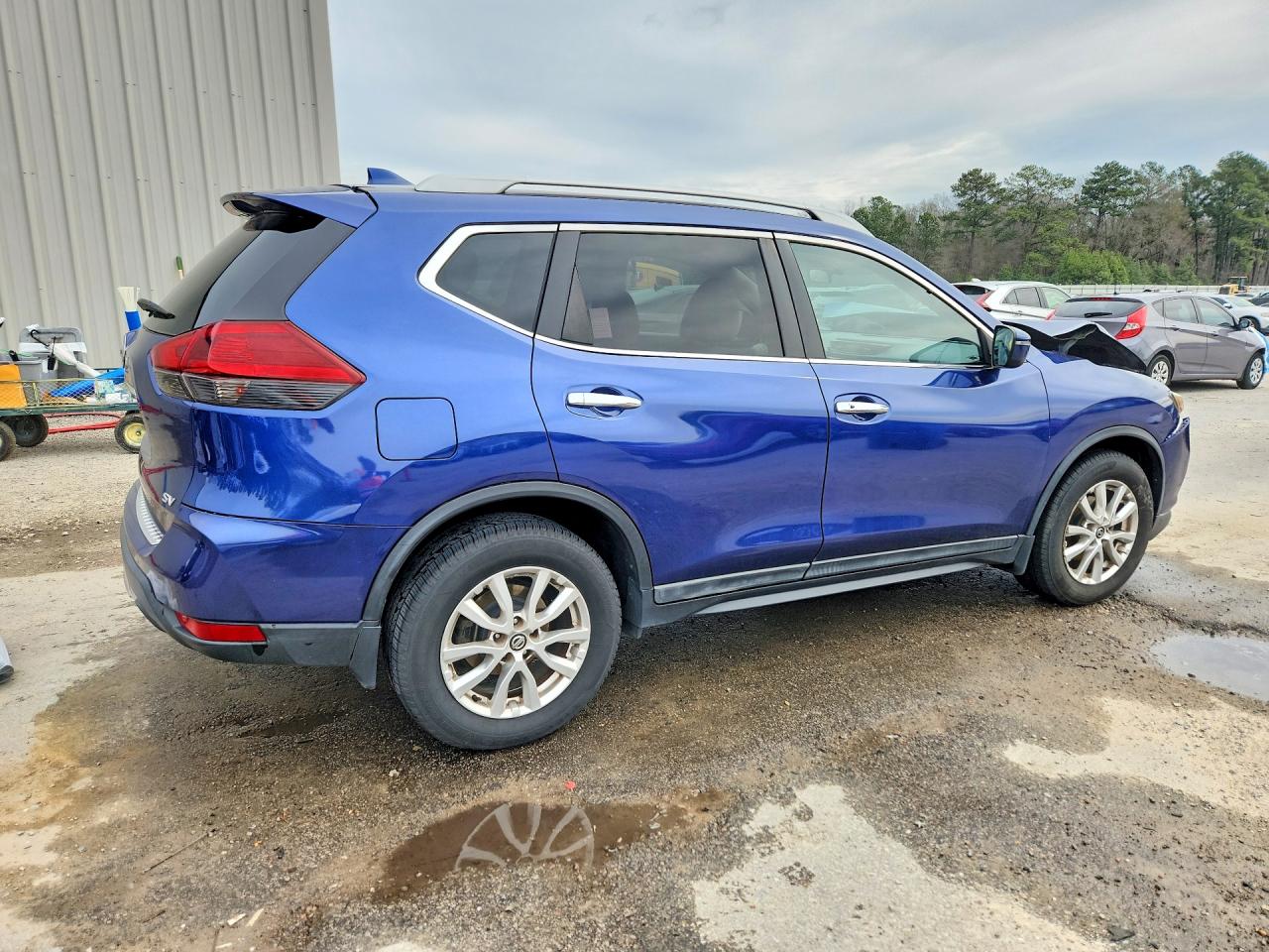 2018 NISSAN ROGUE S photo 5