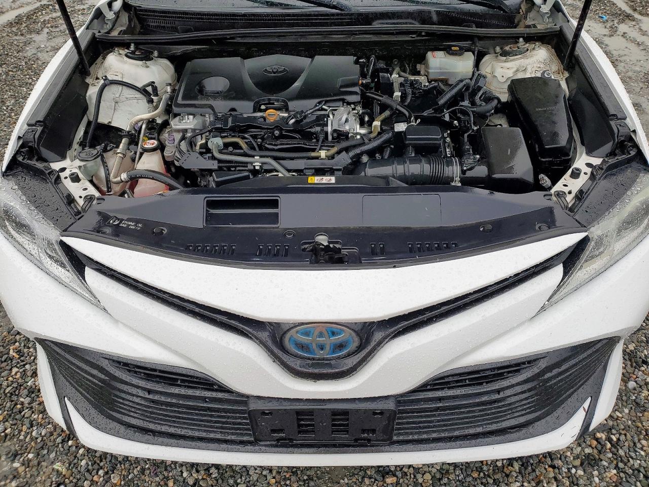 2020 TOYOTA CAMRY LE photo 11
