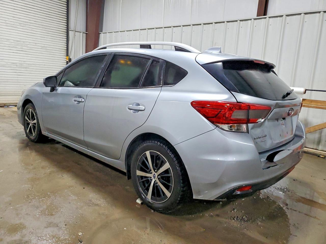2019 SUBARU IMPREZA PREMIUM photo 2