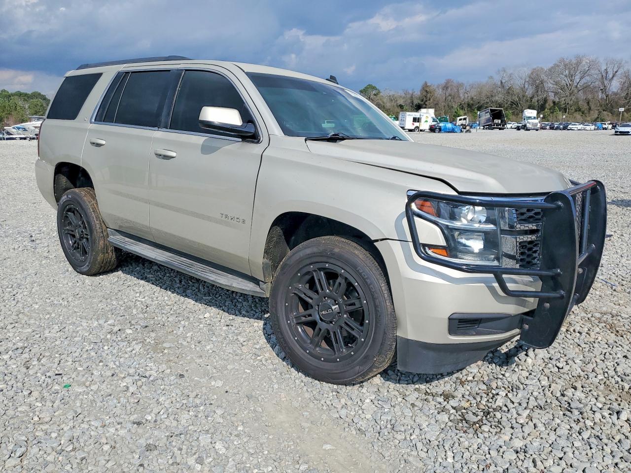 2015 CHEVROLET TAHOE C1500 LT photo 10