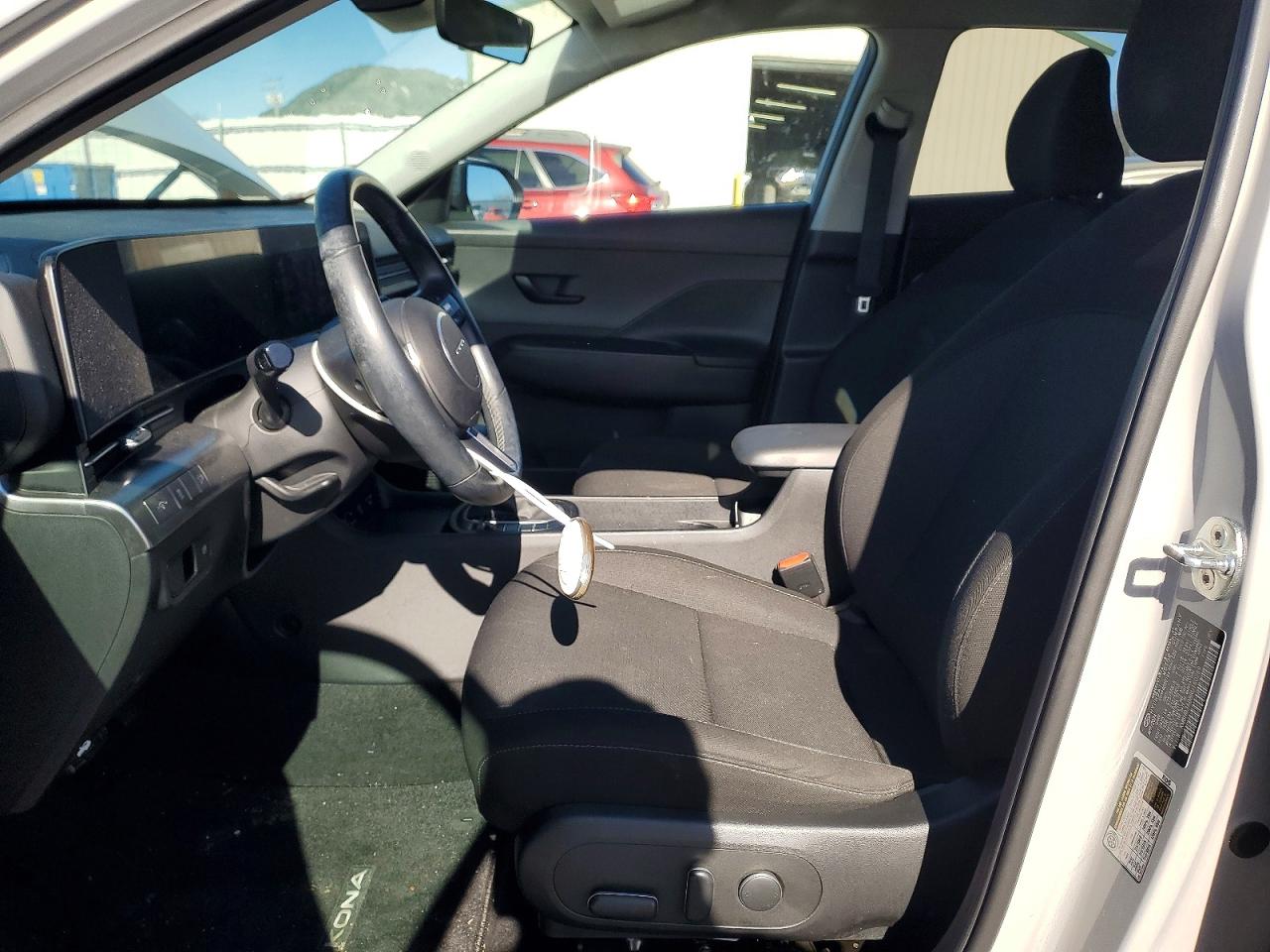 2024 HYUNDAI KONA SEL photo 13