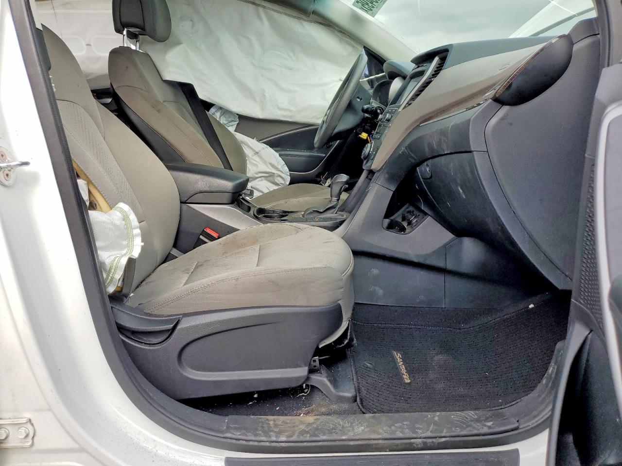 2017 HYUNDAI SANTA FE SPORT photo 7