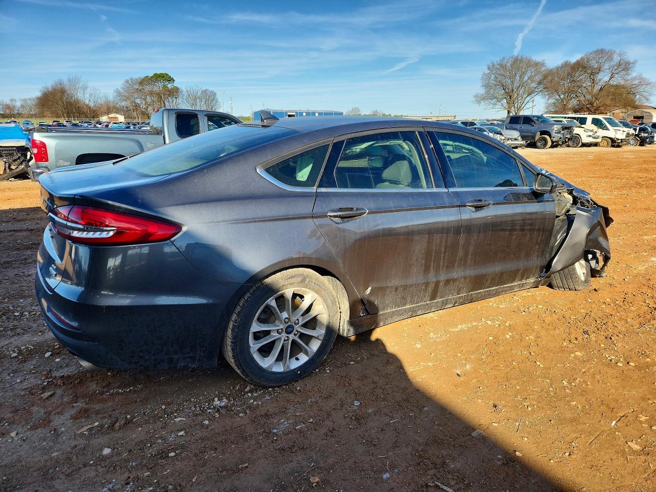 2020 FORD FUSION SE photo 7