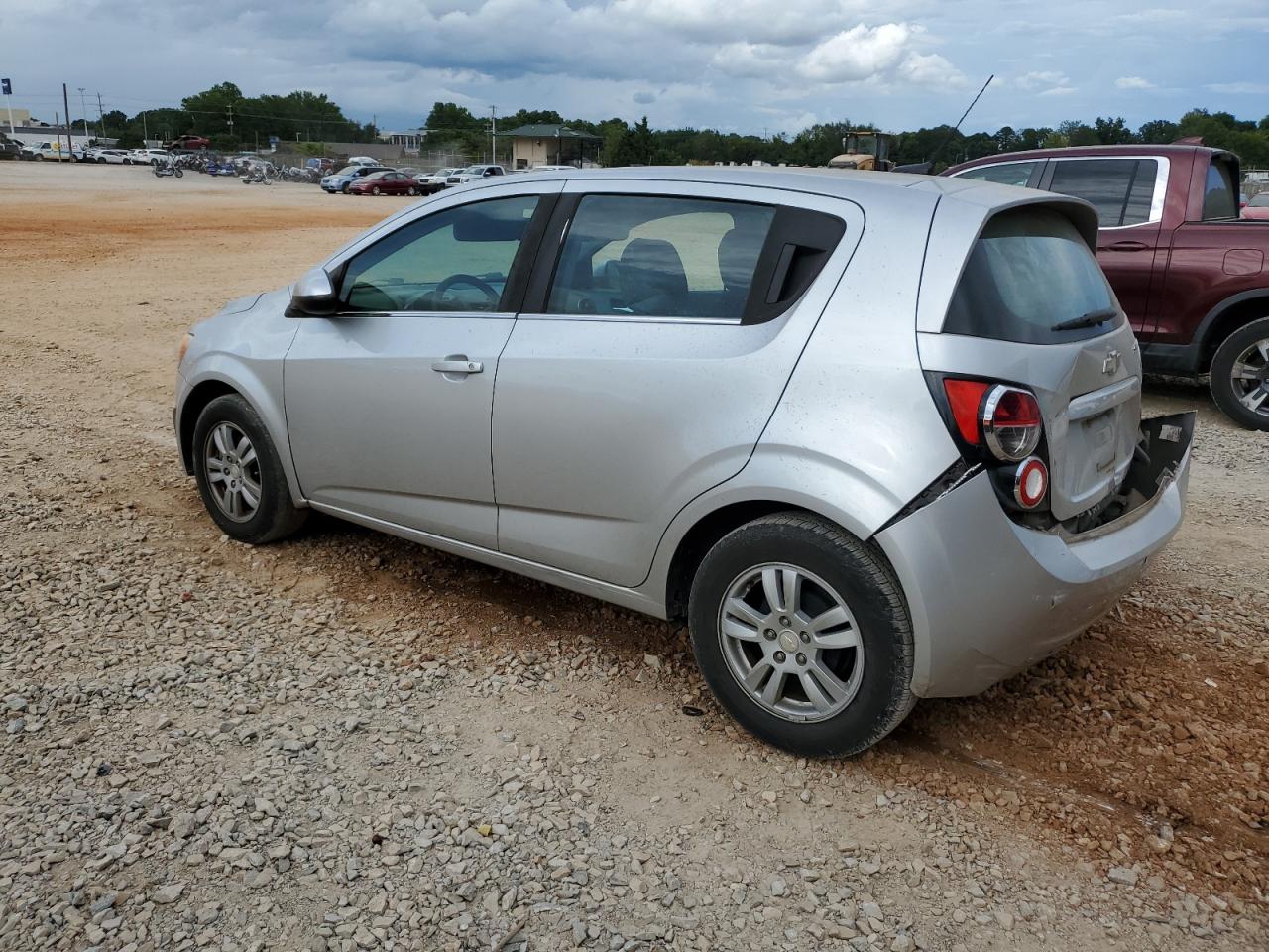 2014 CHEVROLET SONIC LT photo 4