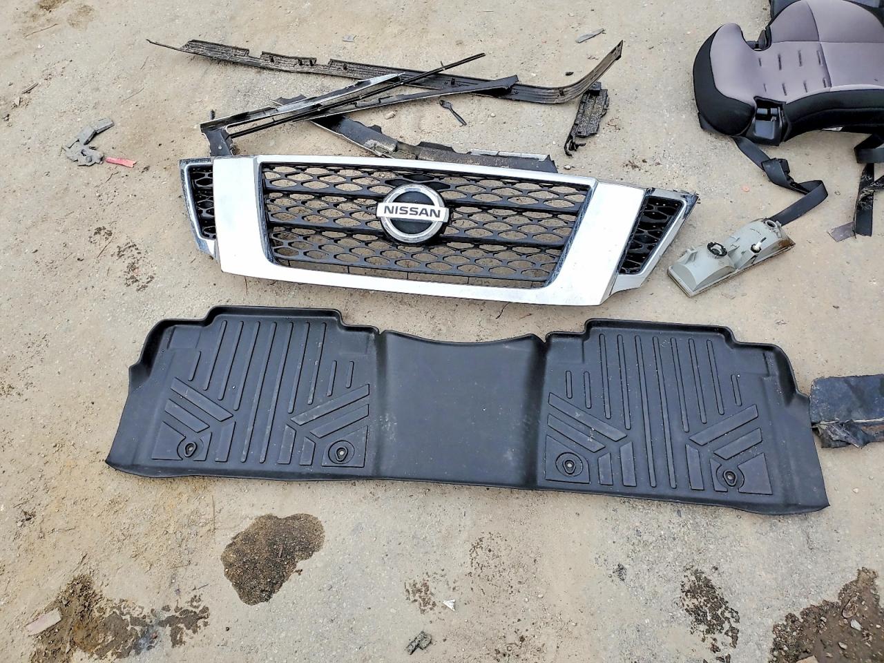 2018 NISSAN ARMADA SV photo 13