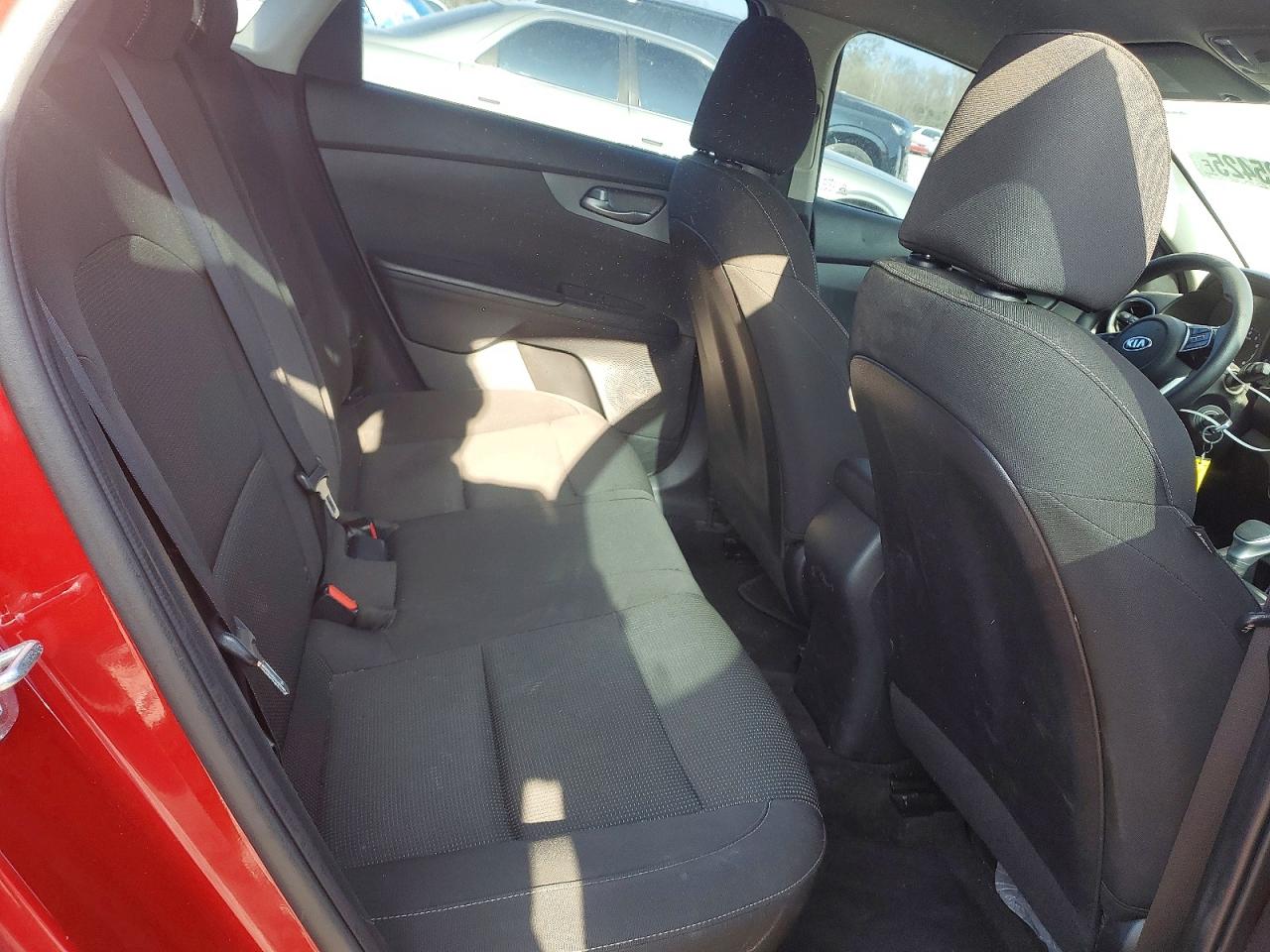 2020 KIA FORTE FE photo 28