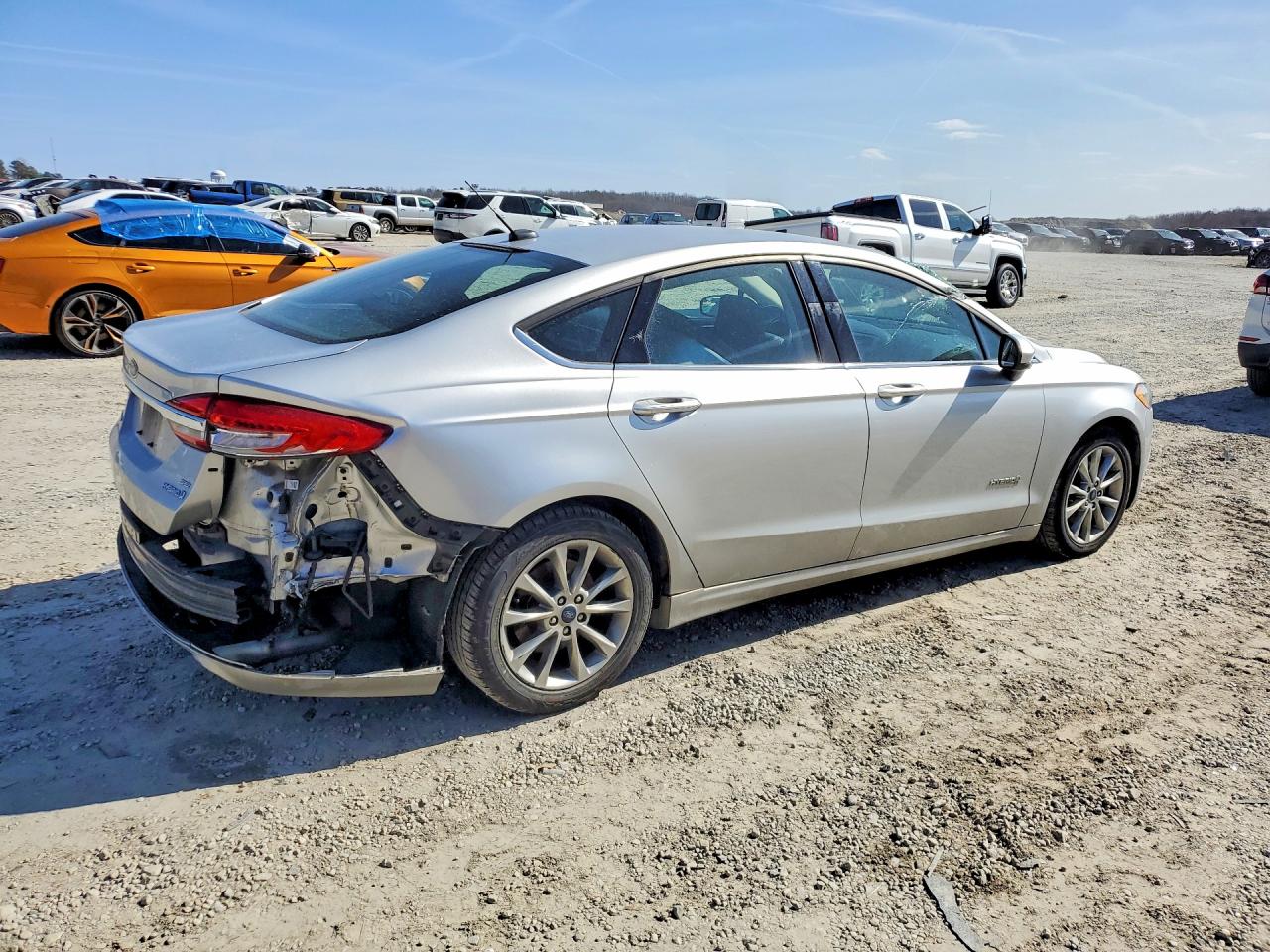 2017 FORD FUSION photo 3