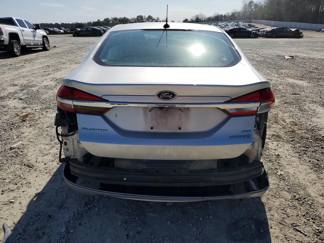 2017 FORD FUSION photo 6