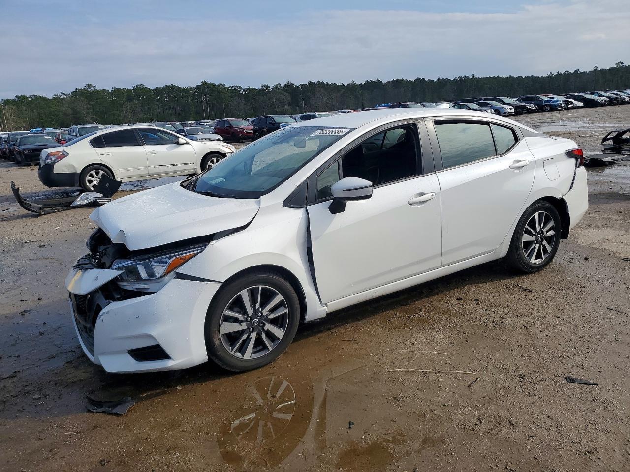 2020 NISSAN VERSA