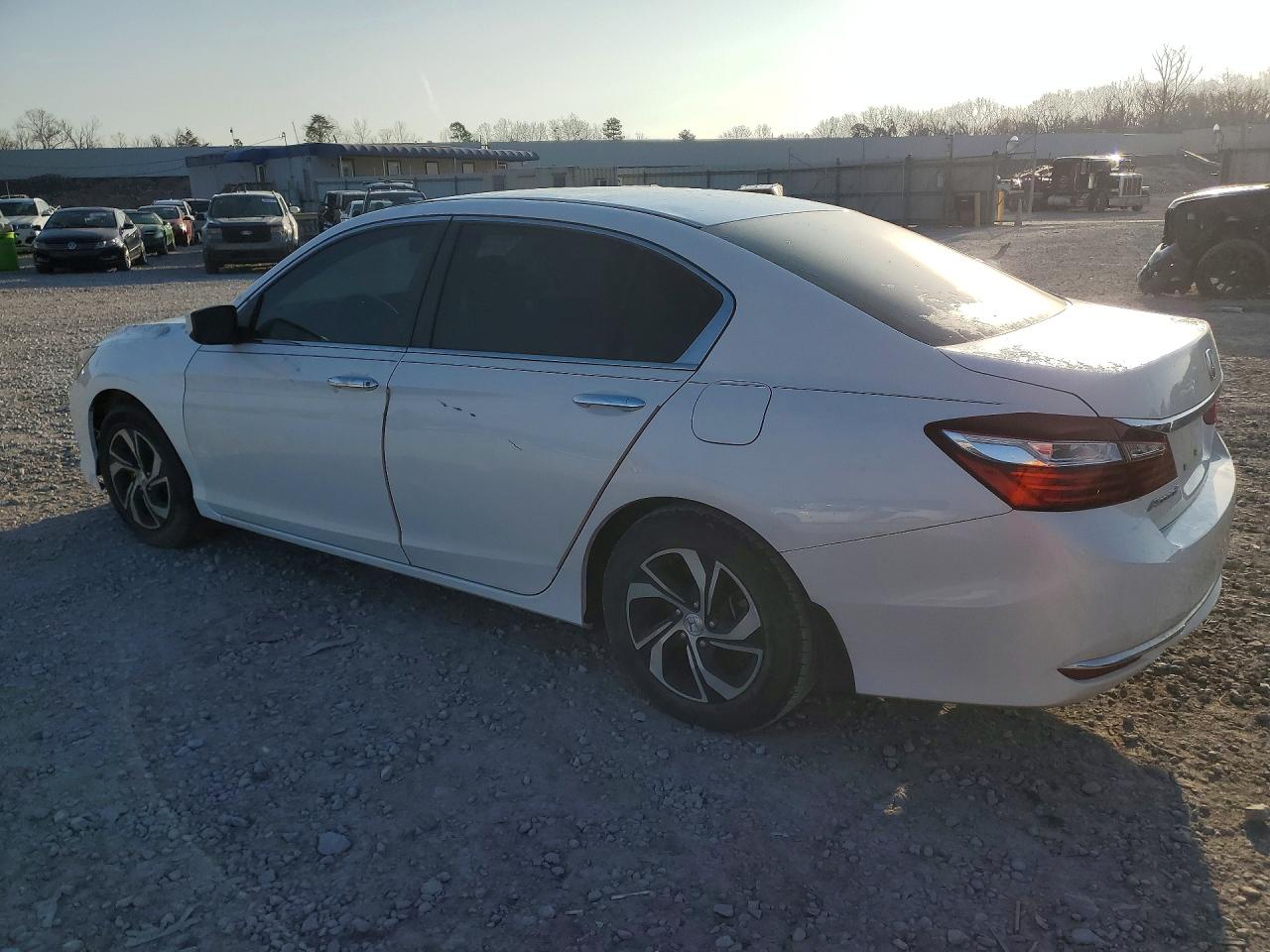 2016 HONDA ACCORD LX photo 3