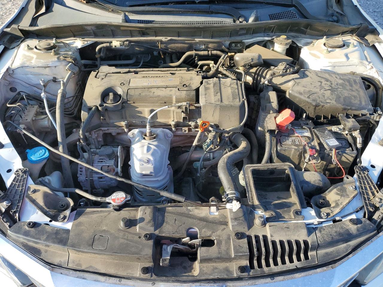 2016 HONDA ACCORD LX photo 21