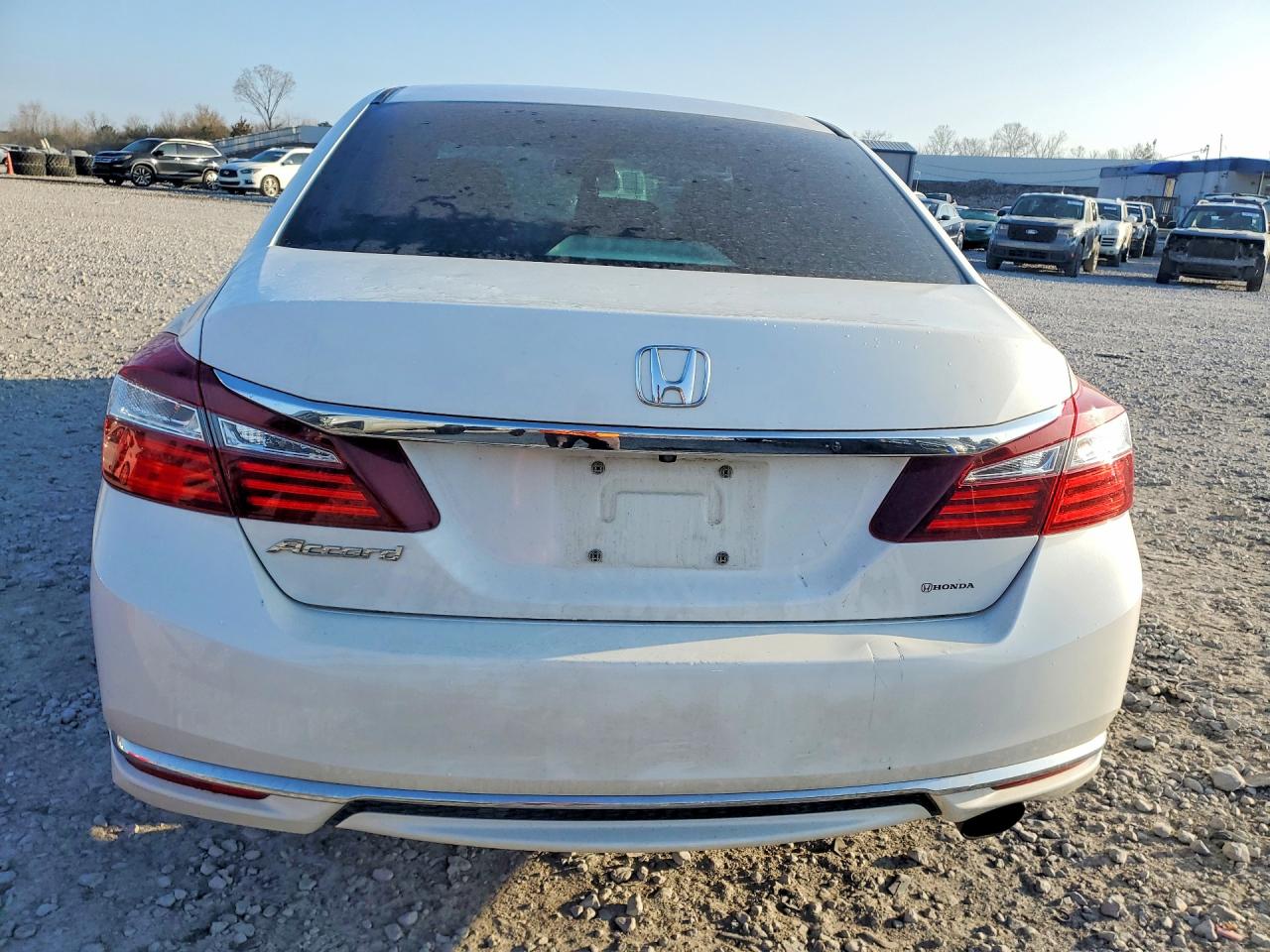2016 HONDA ACCORD LX photo 11