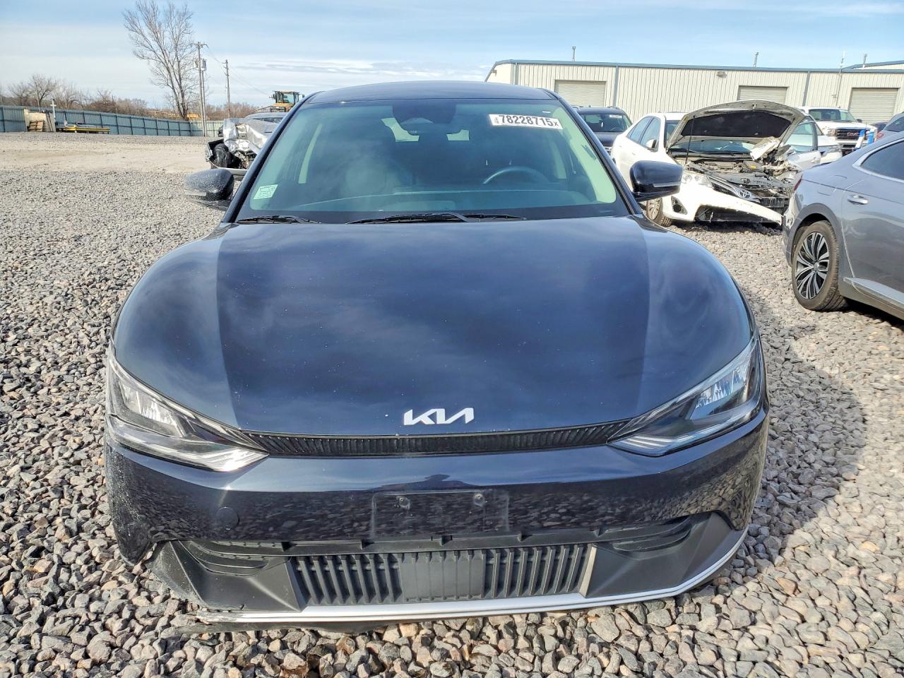 2024 KIA EV6 LIGHT photo 9