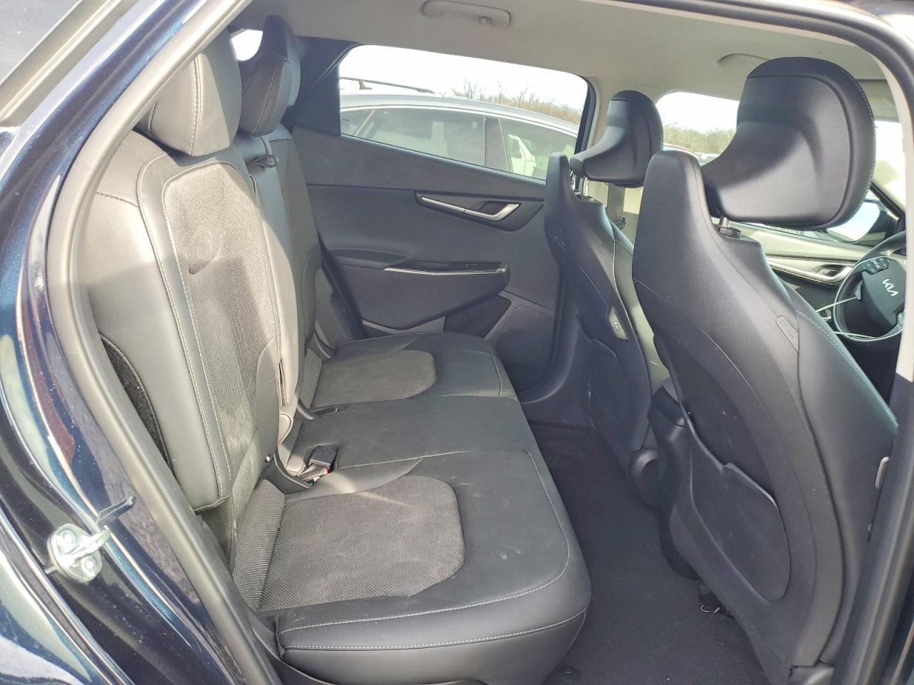 2024 KIA EV6 LIGHT photo 21