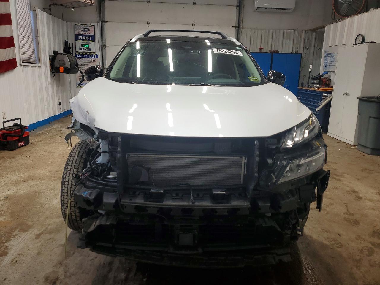 2025 NISSAN ROGUE PLATINUM photo 5