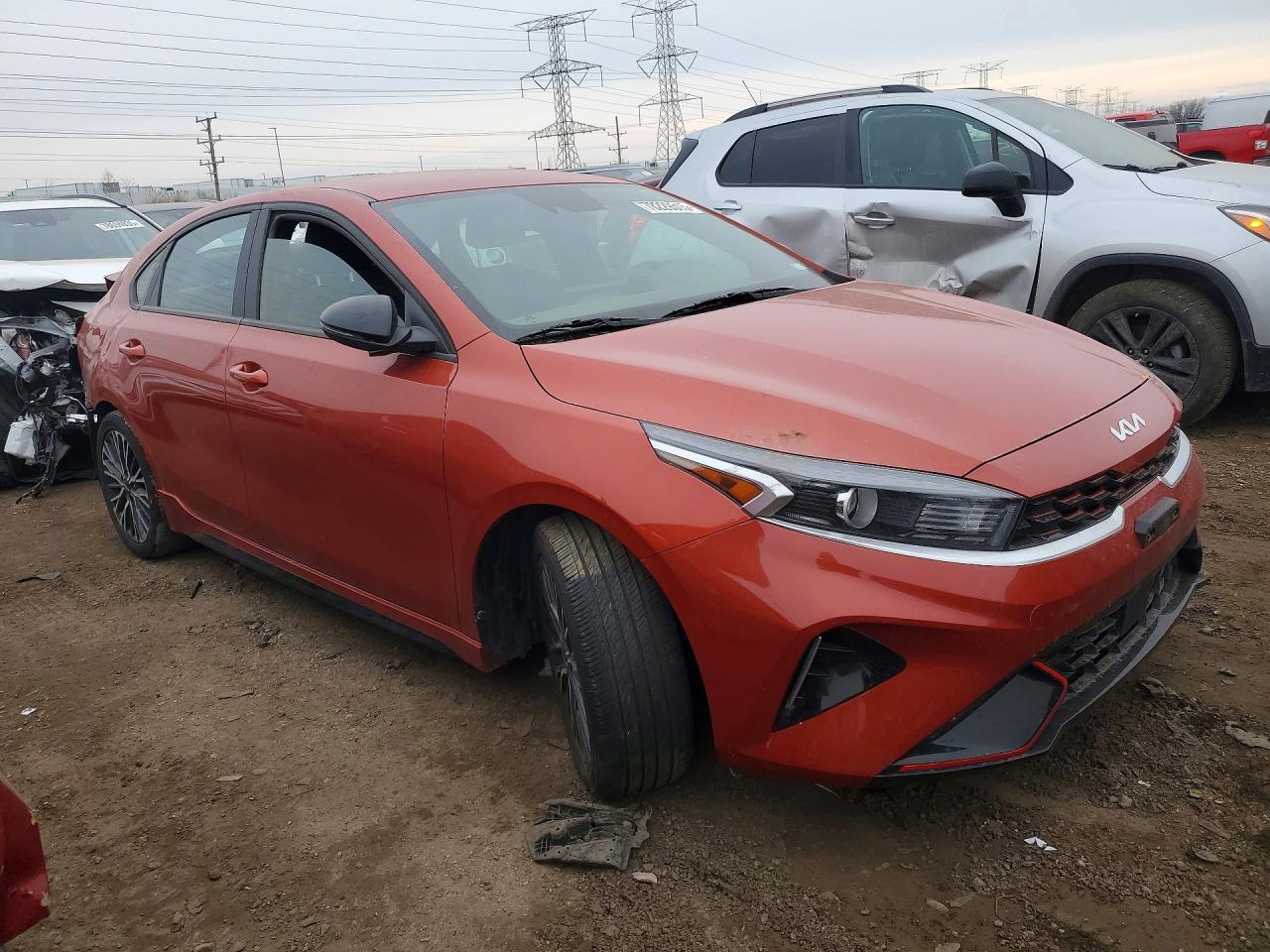 2023 KIA FORTE GT LINE photo 7