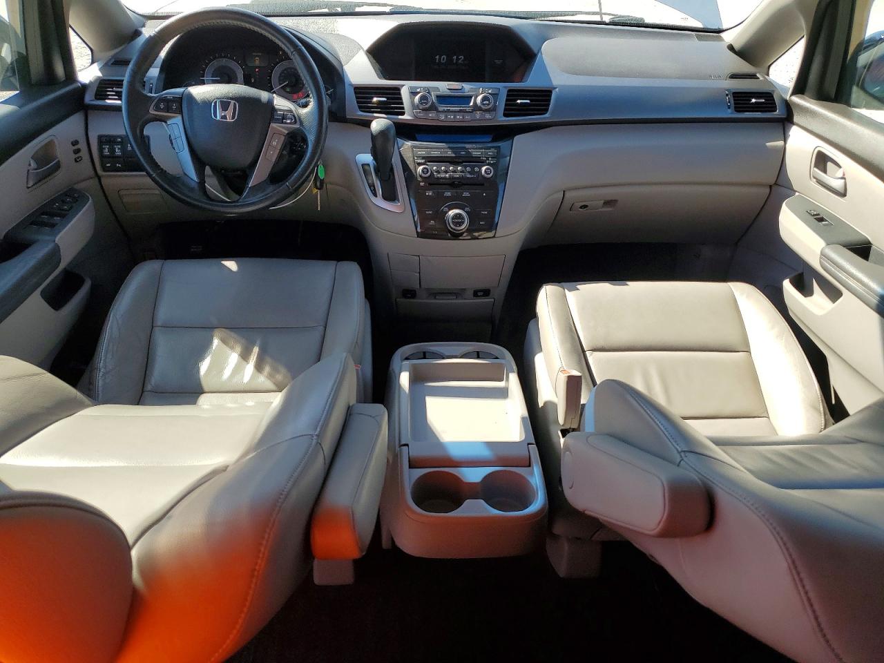 2012 HONDA ODYSSEY TOURING photo 8