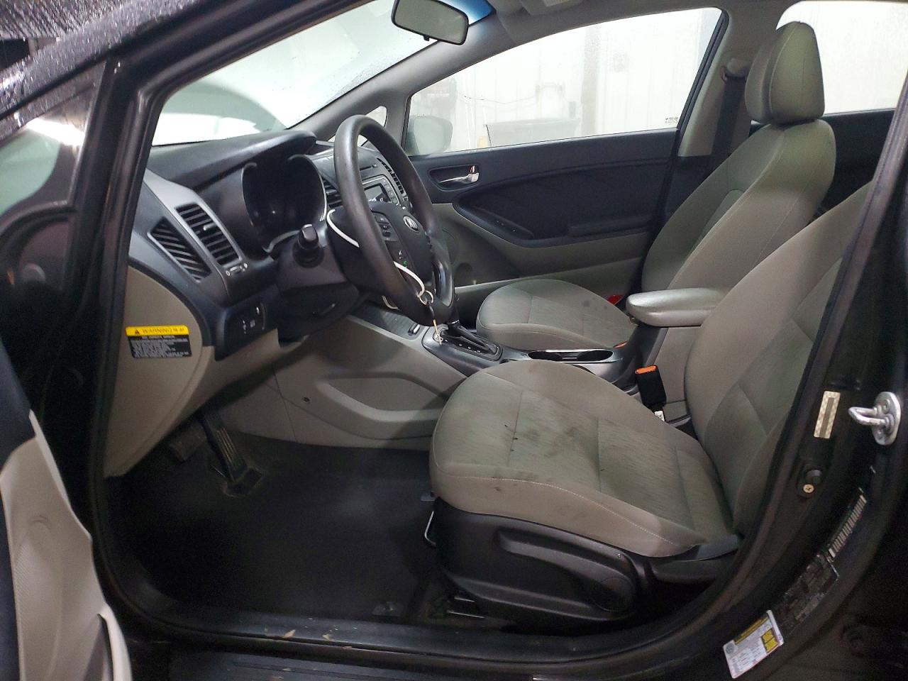 2015 KIA FORTE LX photo 13
