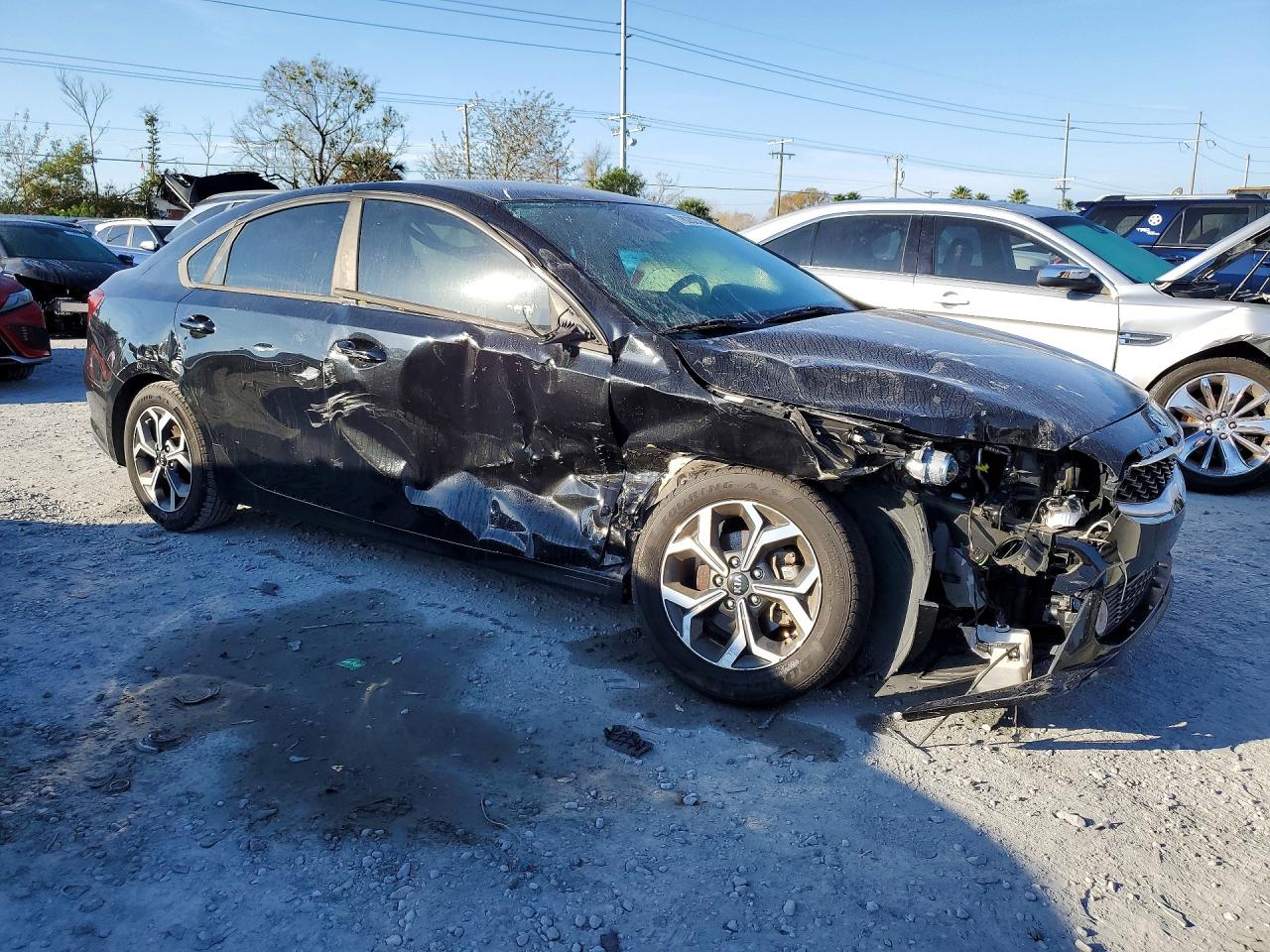 2019 KIA FORTE LXS photo 4