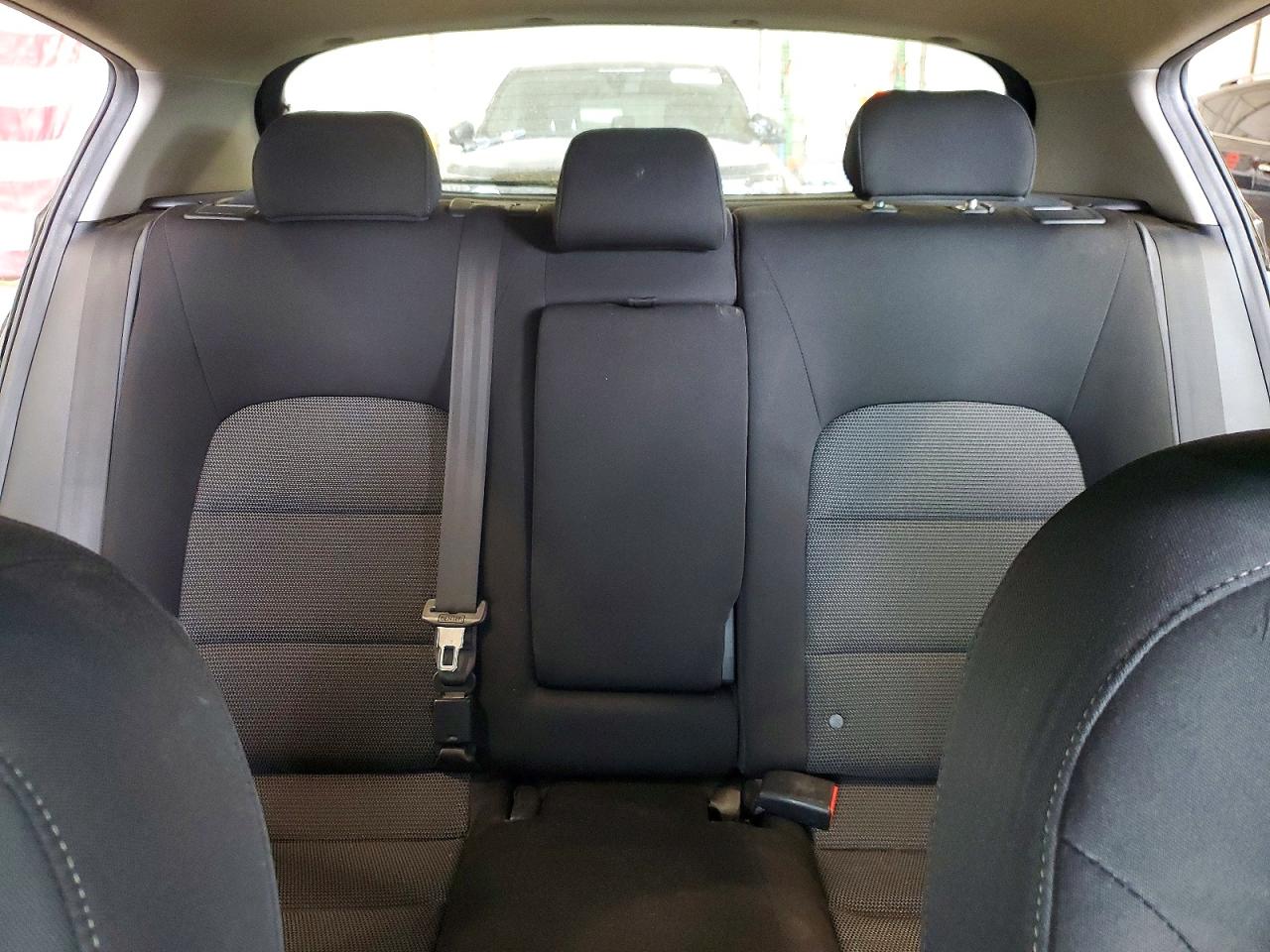 2017 KIA FORTE LX photo 10