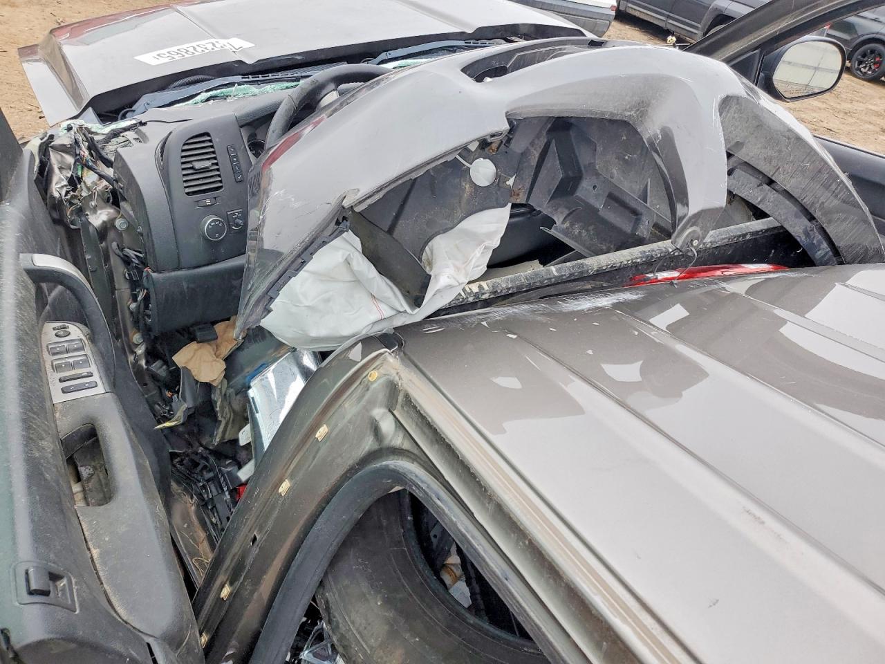 2013 CHEVROLET SILVERADO K1500 LT photo 15