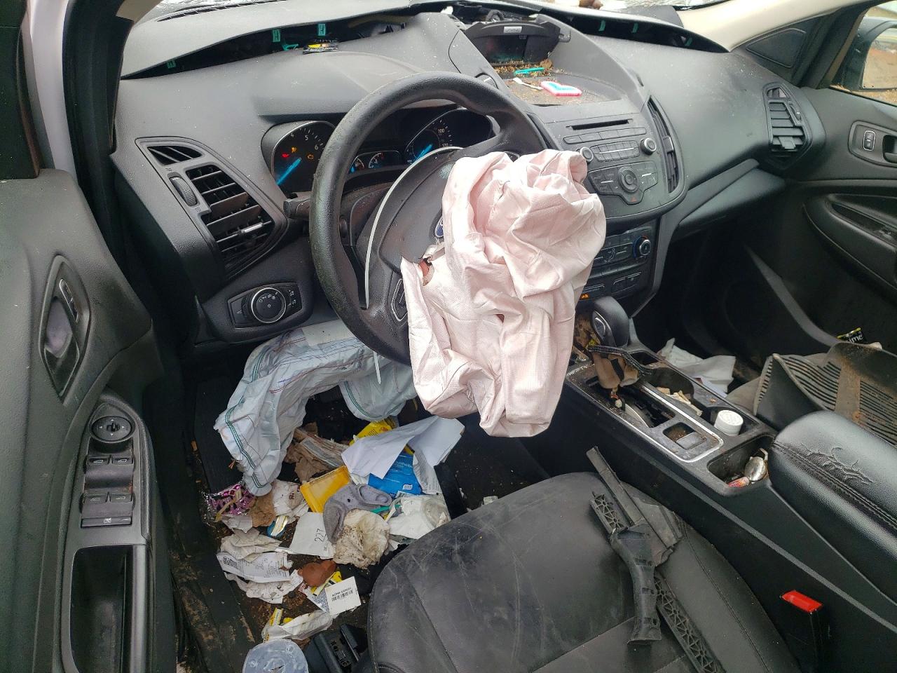 2018 FORD ESCAPE S photo 8