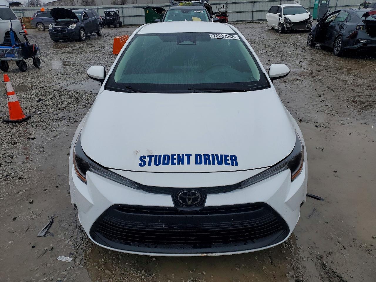 2024 TOYOTA COROLLA LE photo 5