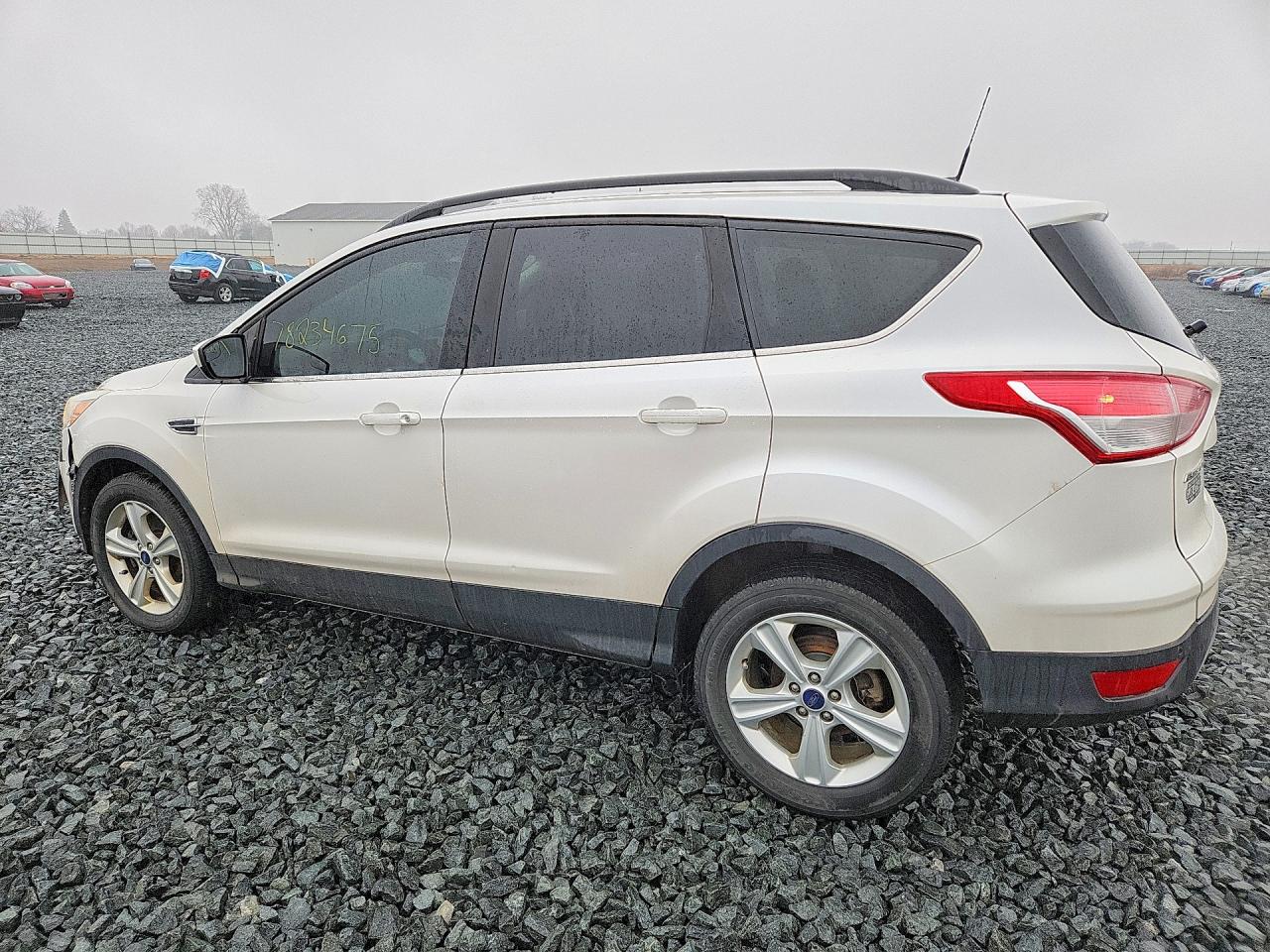 2016 FORD ESCAPE SE photo 3