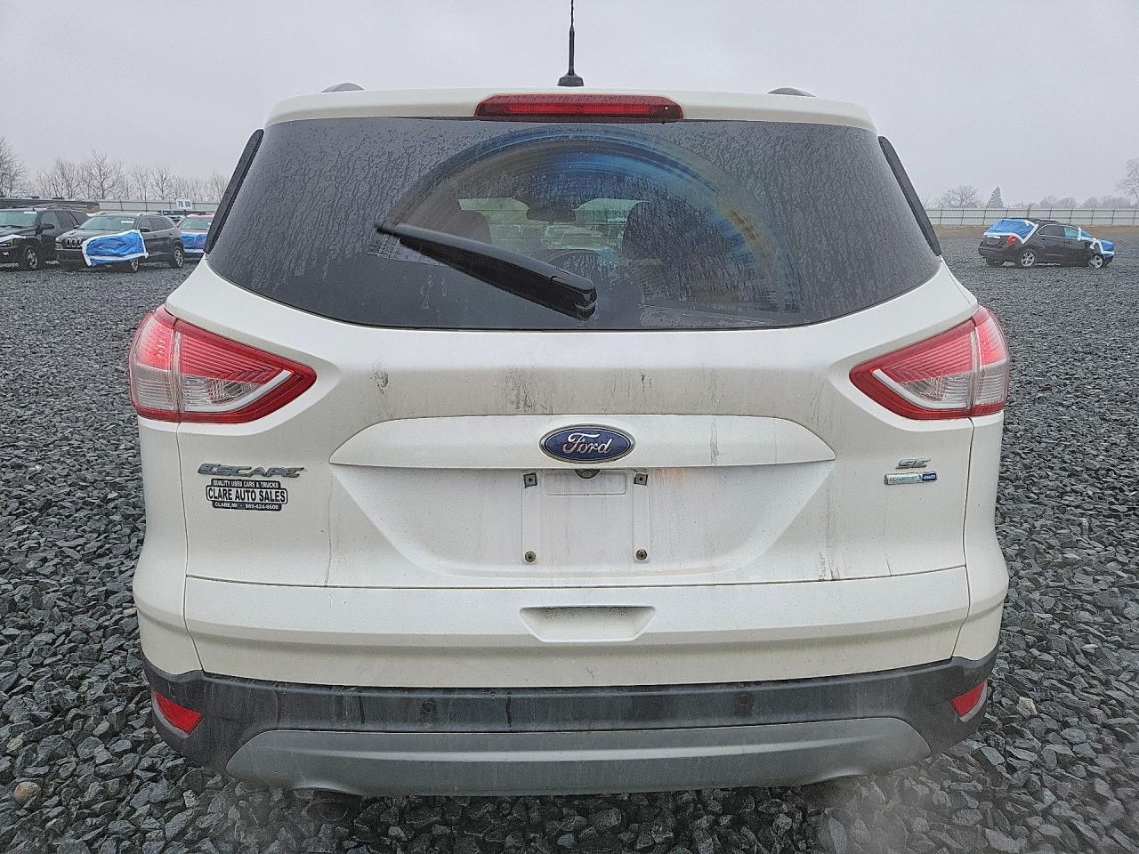 2016 FORD ESCAPE SE photo 11
