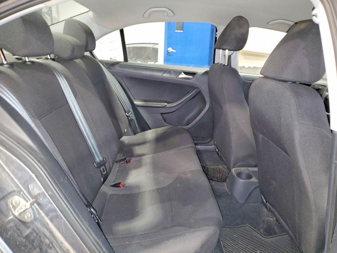 2015 VOLKSWAGEN JETTA BASE photo 10