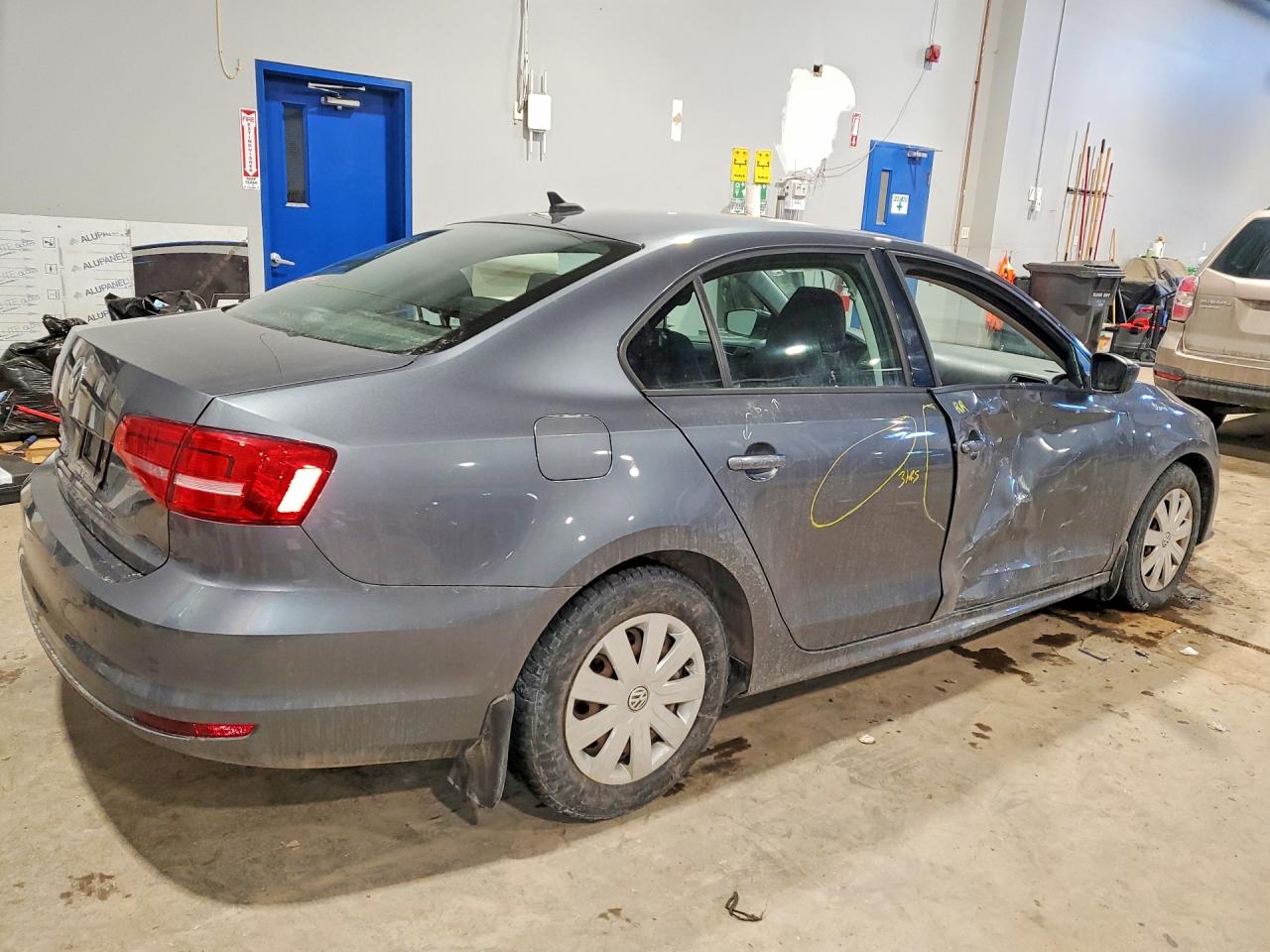 2015 VOLKSWAGEN JETTA BASE photo 3