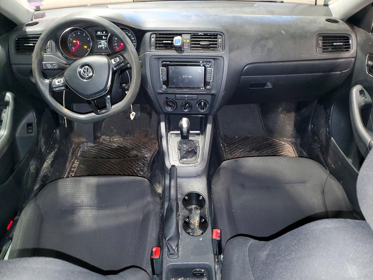 2015 VOLKSWAGEN JETTA BASE photo 8