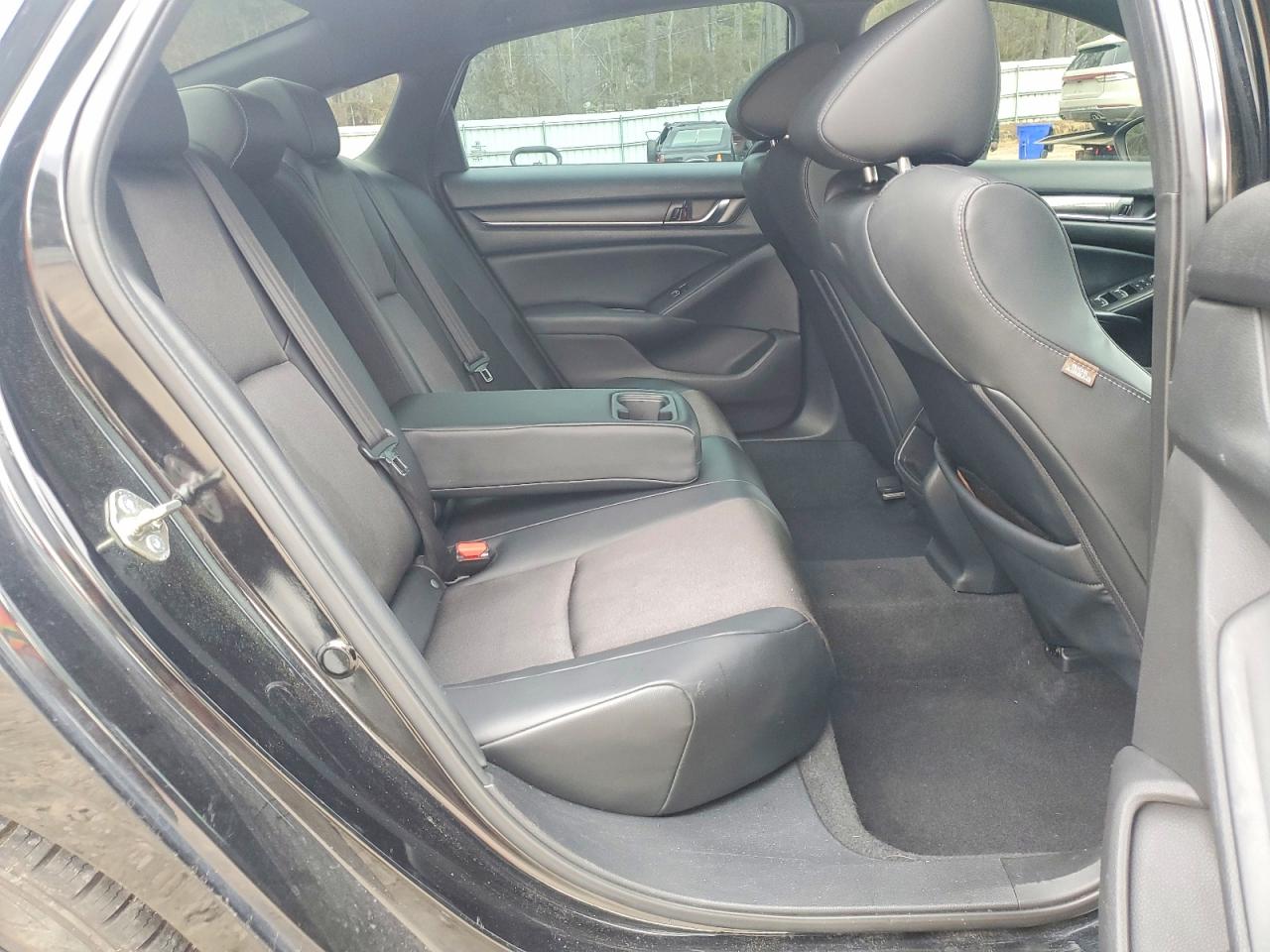 2018 HONDA ACCORD SPORT photo 10