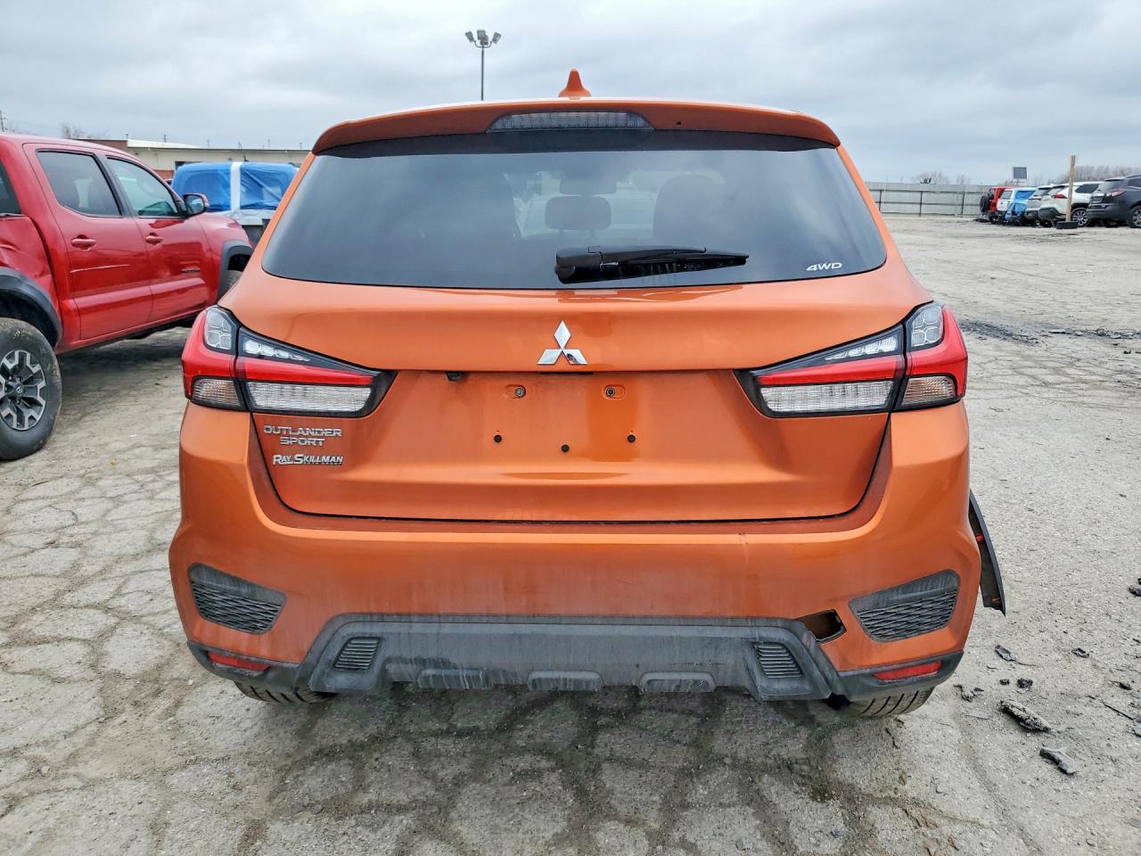 2024 MITSUBISHI OUTLANDER SPORT photo 6