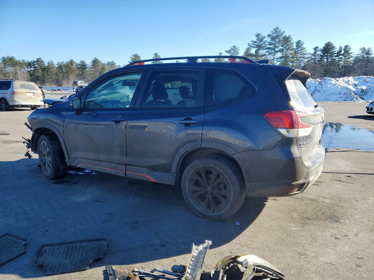 2019 SUBARU FORESTER SPORT photo 2